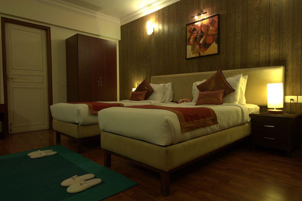 Hm Suites & Studios Bangalore Exterior photo